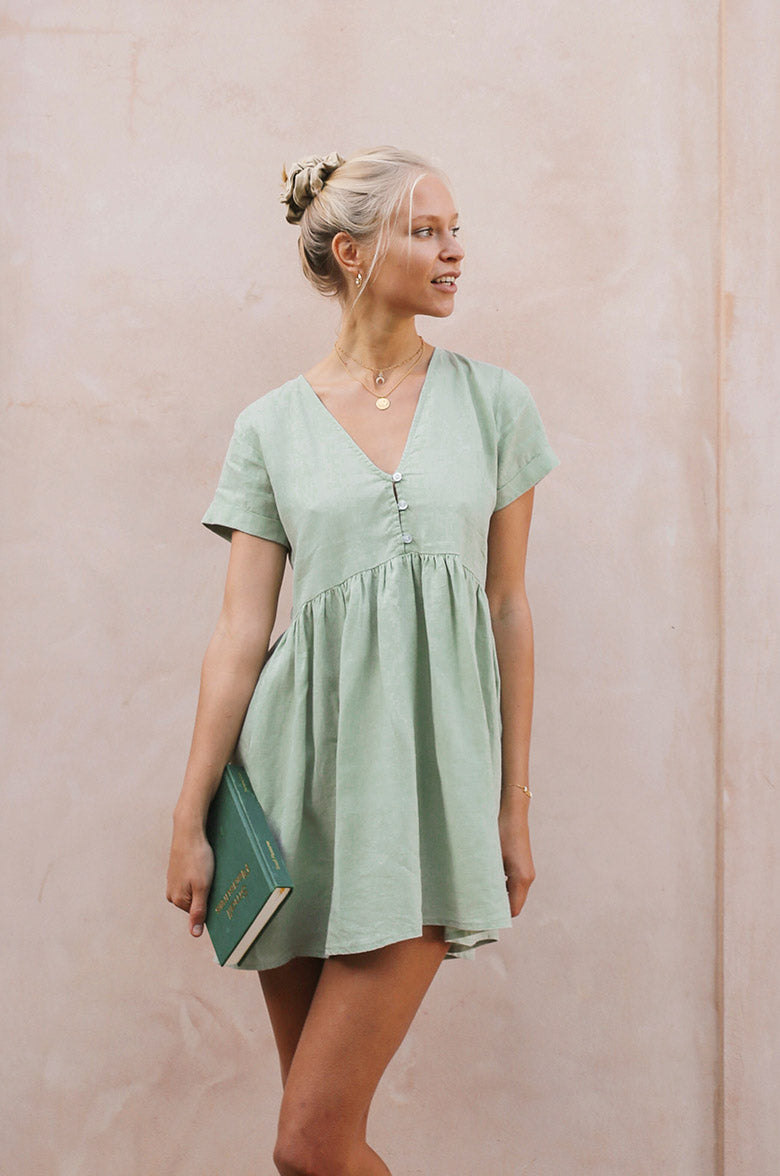 Pistachio green button-up bodice dress - breastfeeding friendly