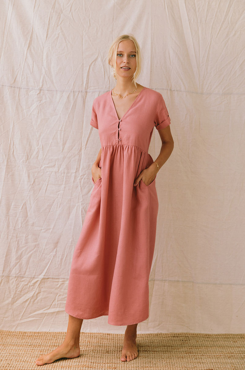 Breastfeeding friendly dress - soft coral v-neck midi