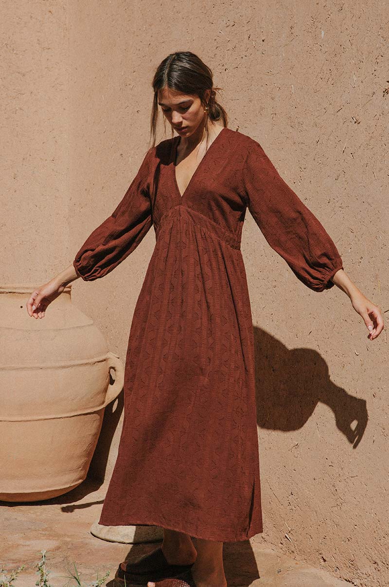 Comfortable and versatile ALMA Midi Dress