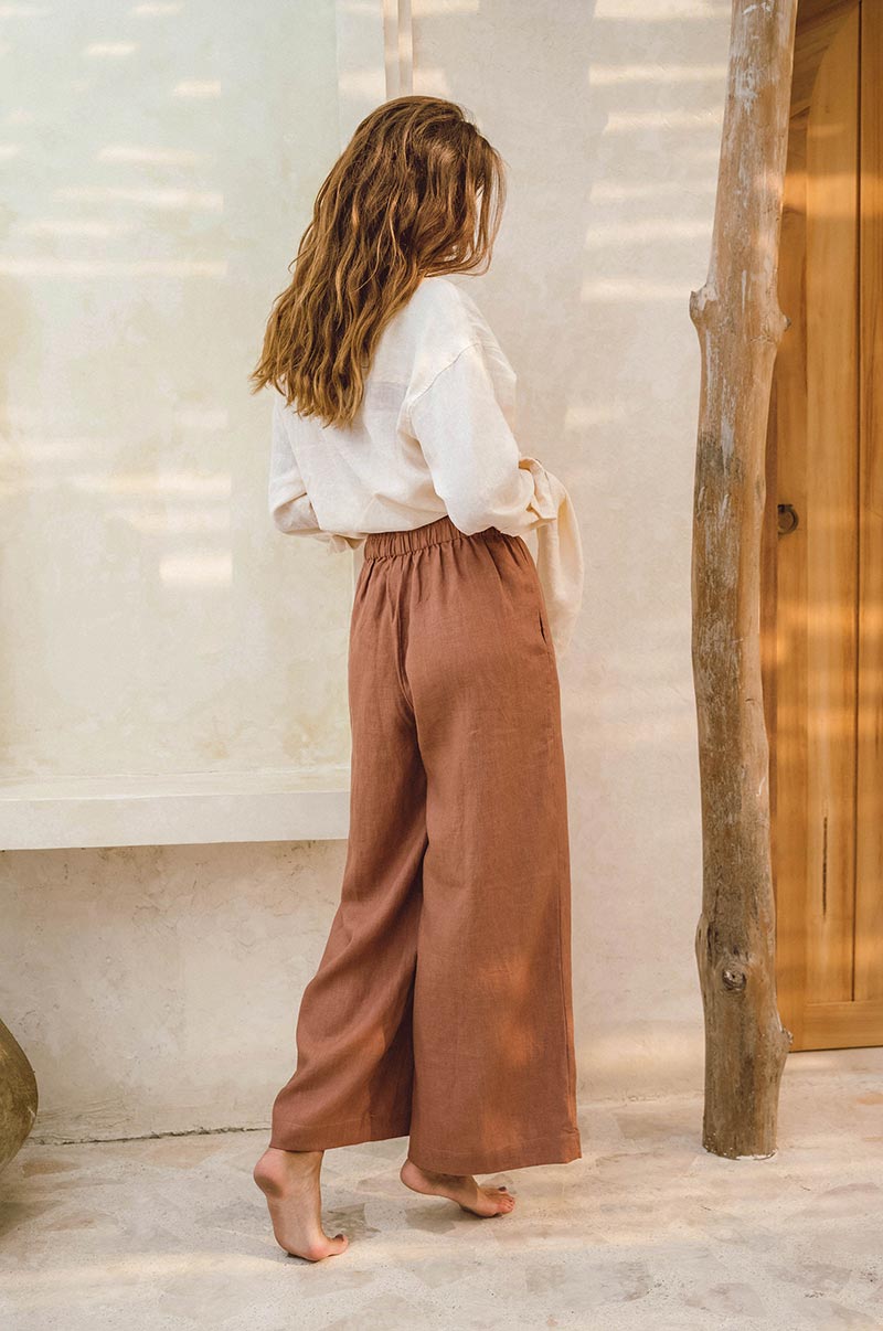 KATIES - Womens Pants - Clay Brown - Linen Blend - Pull On Capri